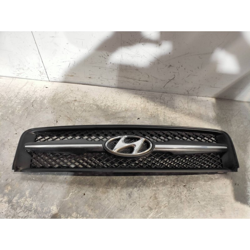 Recambio de rejilla delantera para hyundai tucson (jm) 2.0 crdi comfort (4wd) referencia OEM IAM   