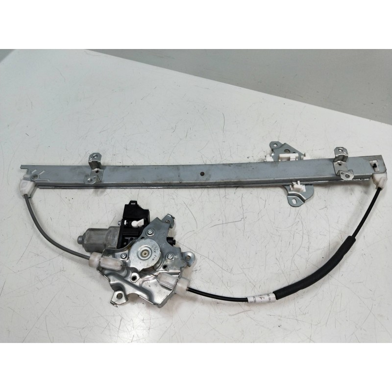 Recambio de elevalunas delantero derecho para nissan nv 200 (m20) referencia OEM IAM 80730JX30A  5P