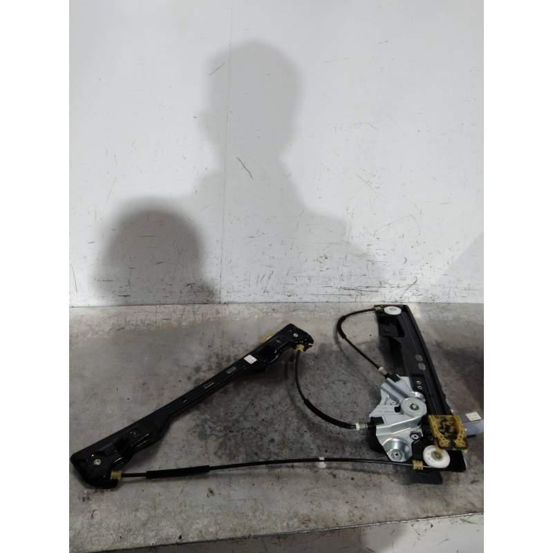 Recambio de elevalunas delantero izquierdo para opel zafira tourer excellence referencia OEM IAM 20951581 5P 2012