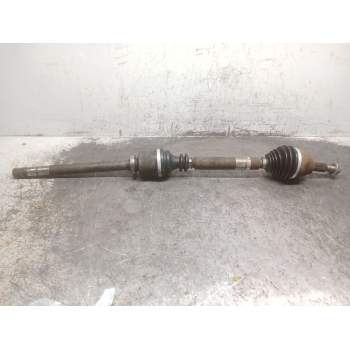 TRANSMISION DELANTERA DERECHA 8200169176 19DCI 2002