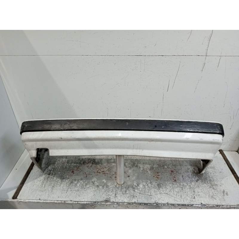 Recambio de paragolpes trasero para volvo 460 (464) 1.8 referencia OEM IAM   