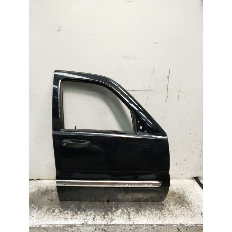 Recambio de puerta delantera derecha para jeep cherokee (kj) 2.8 crd 4x4 referencia OEM IAM  5P 2001