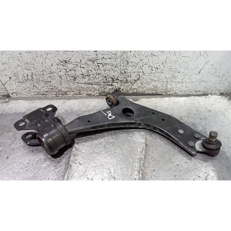 Recambio de brazo suspension inferior delantero derecho para ford focus lim. (cb8) sport referencia OEM IAM  10G 2008