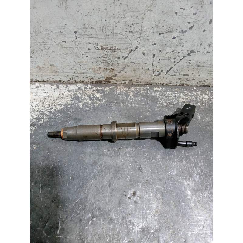 Recambio de inyector para volkswagen crafter combi (2e) referencia OEM IAM 0986435352  
