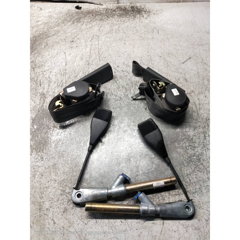 Recambio de juego cinturones delantero para renault megane ii berlina 3p referencia OEM IAM   3P