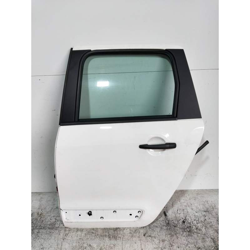 Recambio de puerta trasera izquierda para citroën c3 picasso live edition referencia OEM IAM   