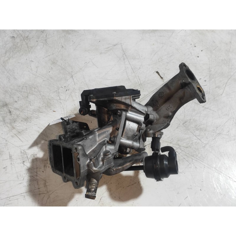 Recambio de valvula egr para mercedes sprinterii caja cerrada (desde 01.06) 310/313/316 cdi (906.631/633/635/637) referencia OEM