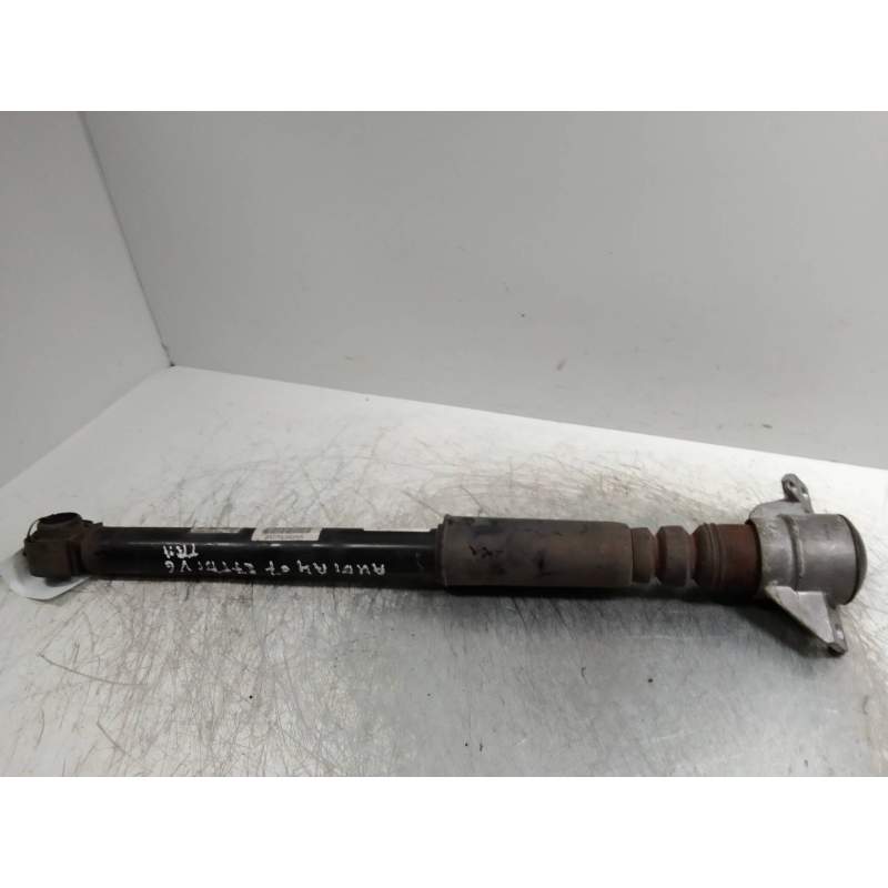 Recambio de amortiguador trasero para audi a4 ber. (b8) básico referencia OEM IAM 8K0513035R 27TDI 2008