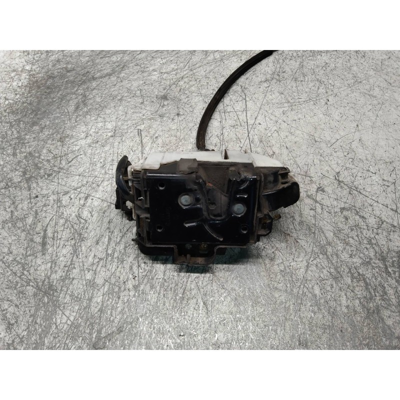 Recambio de motor cierre centralizado delantero derecho para seat ibiza (6k1) select referencia OEM IAM 6K3837016D  3P