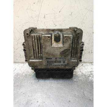 CENTRALITA MOTOR UCE 0281013417 51800443 1039S18984 2006
