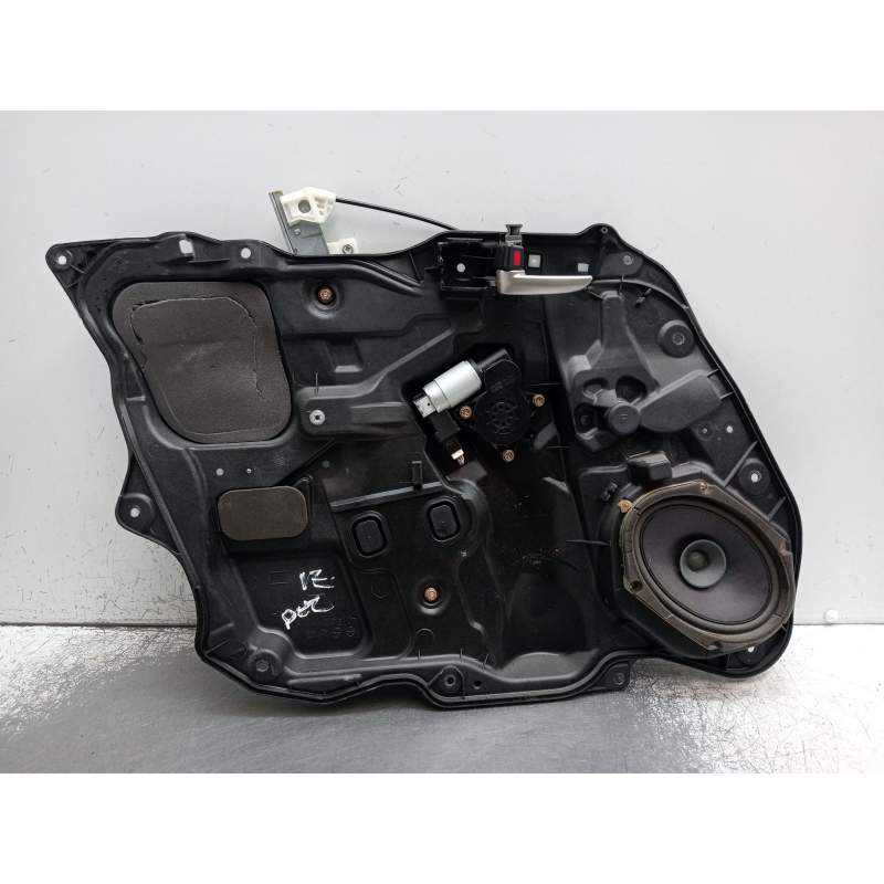 Recambio de elevalunas delantero izquierdo para mazda 3 (bk) 1.6 di turbo referencia OEM IAM BP4K5997X 5P 