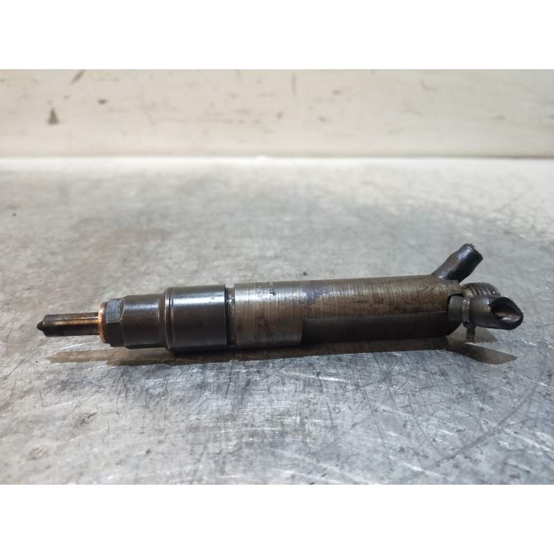 Recambio de inyector para seat toledo (1m2) signo referencia OEM IAM 038130201G 0432193733 BOSCH