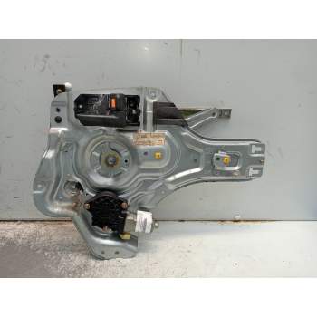 ELEVALUNAS TRASERO DERECHO 834802F020 4J26A0226 