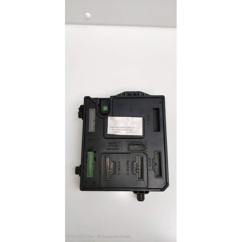 Recambio de modulo electronico para renault megane iii coupe expression referencia OEM IAM 284B17882R S180098101 2008