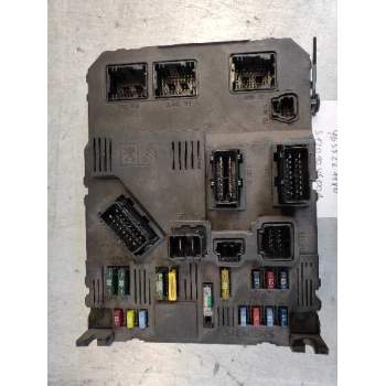 CAJA RELES / FUSIBLES 9655221180 S03 S1201046000