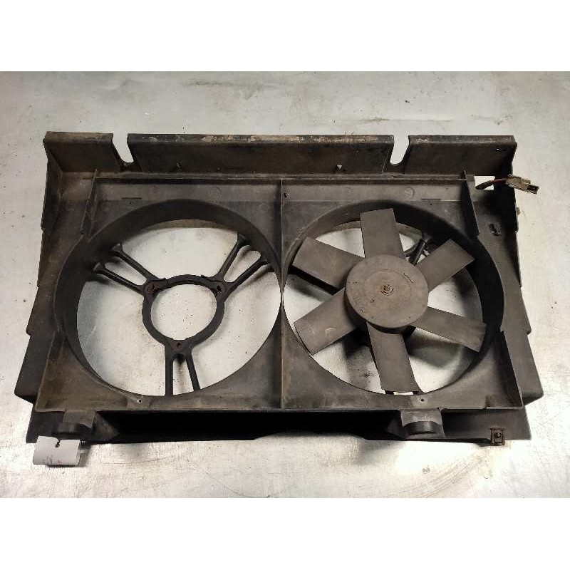 Recambio de electroventilador para peugeot 309 sr referencia OEM IAM 9602372080  