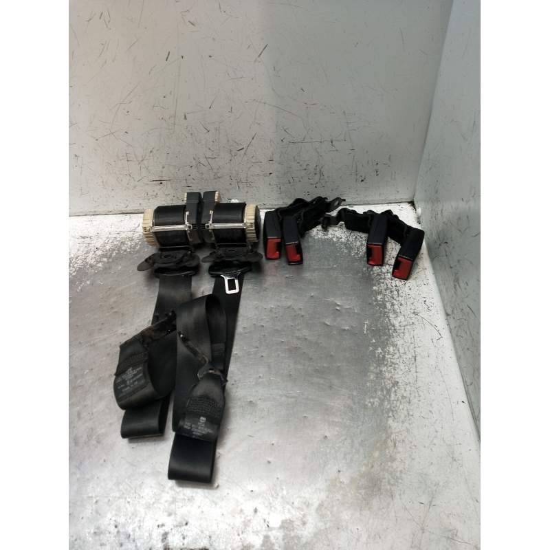 Recambio de juego cinturones trasero para volkswagen touran (1t1, 1t2) 1.9 tdi referencia OEM IAM  5P 2007