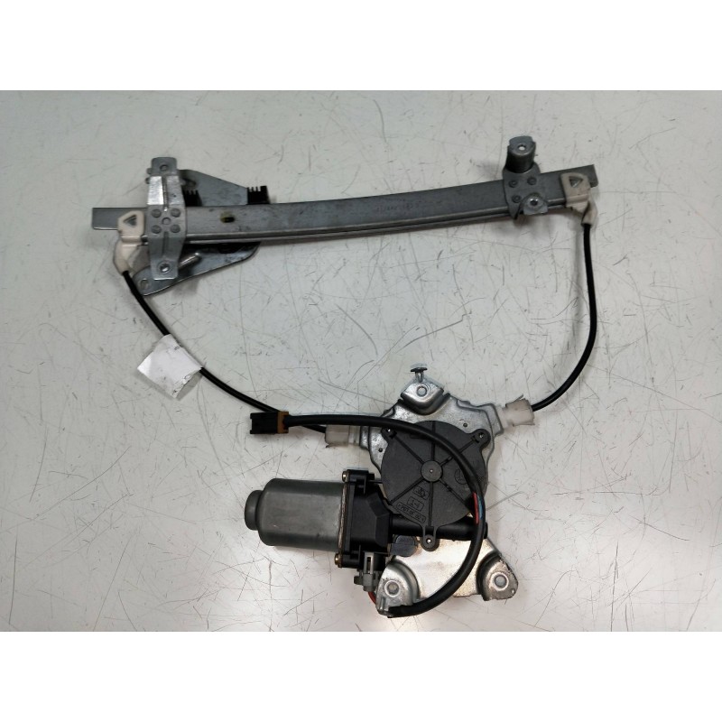 Recambio de elevalunas trasero derecho para nissan primera berlina (p11) elegance referencia OEM IAM 400600T5  5P