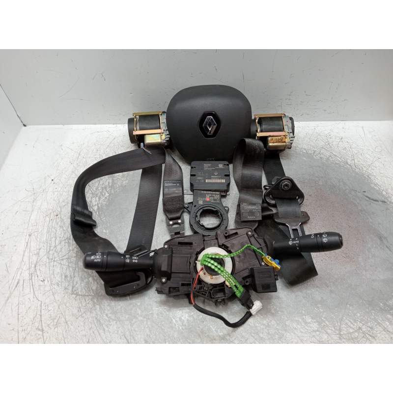 Recambio de kit airbag para renault clio iv 1.5 dci diesel fap referencia OEM IAM   