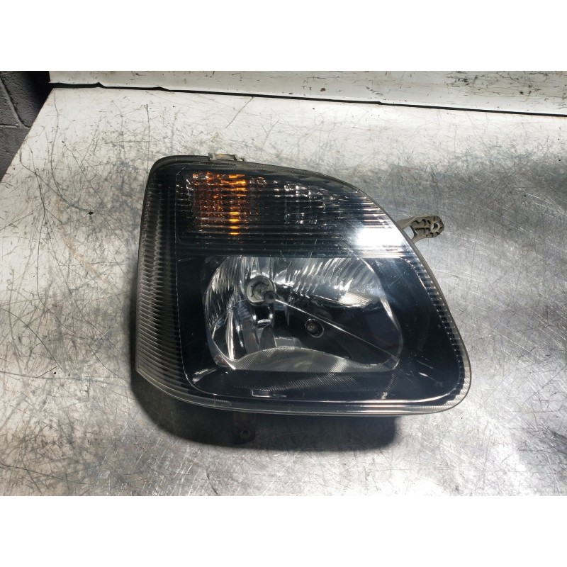 Recambio de faro derecho para opel agila 1.2 16v cat (z 12 xe / lw4) referencia OEM IAM 13173388  