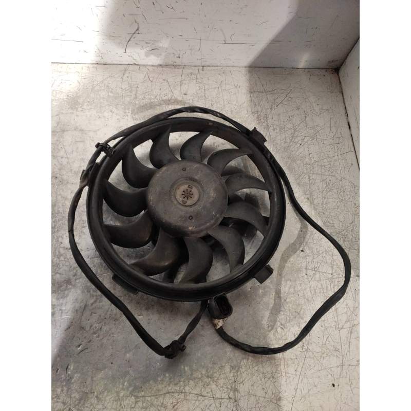 Recambio de electroventilador para audi a4 berlina (8e) 2.7 tdi (dpf) referencia OEM IAM  27TDI 2005