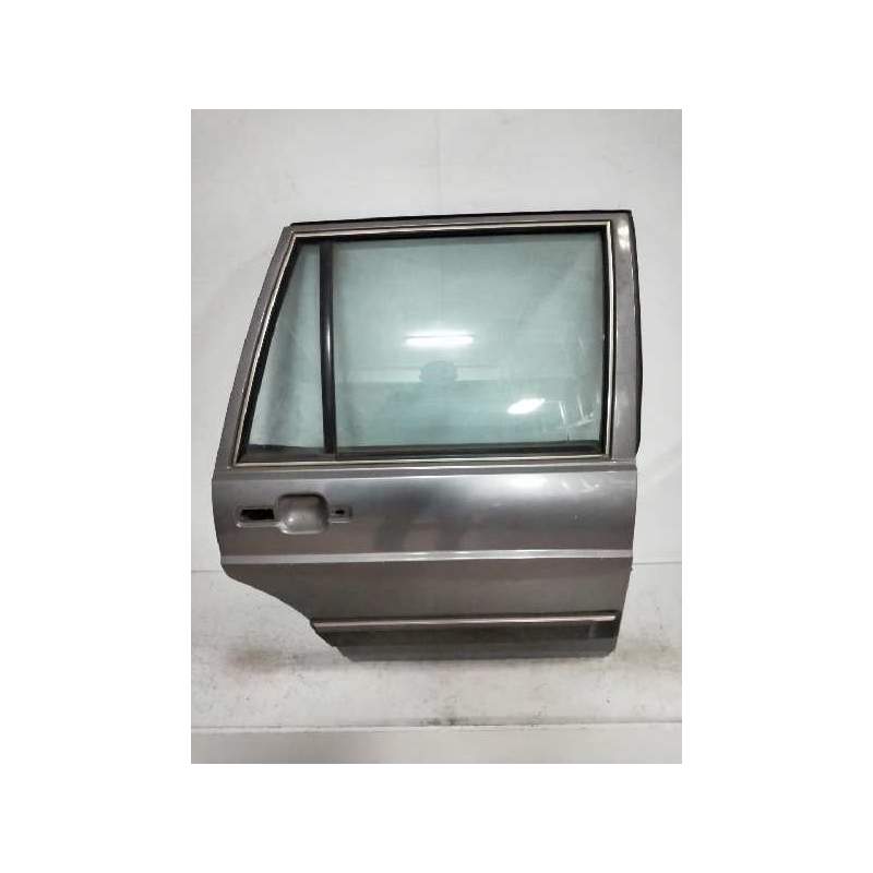 Recambio de puerta trasera derecha para volkswagen santana (327) referencia OEM IAM   
