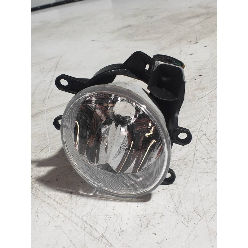 Recambio de faro antiniebla izquierdo para toyota yaris hybrid active referencia OEM IAM 90008497 8122002110 