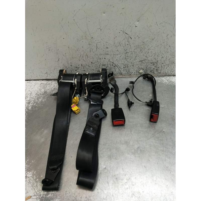 Recambio de juego cinturones delantero para volkswagen touran (1t1, 1t2) 1.9 tdi referencia OEM IAM   2007