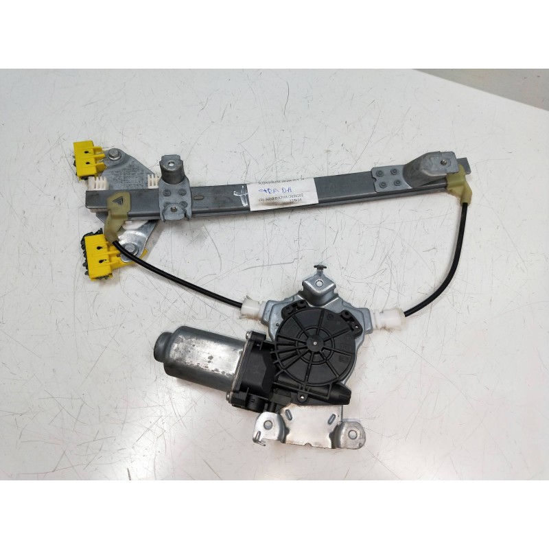 Recambio de elevalunas trasero derecho para nissan qashqai (j10) 2.0 16v cat referencia OEM IAM 402190A  5P