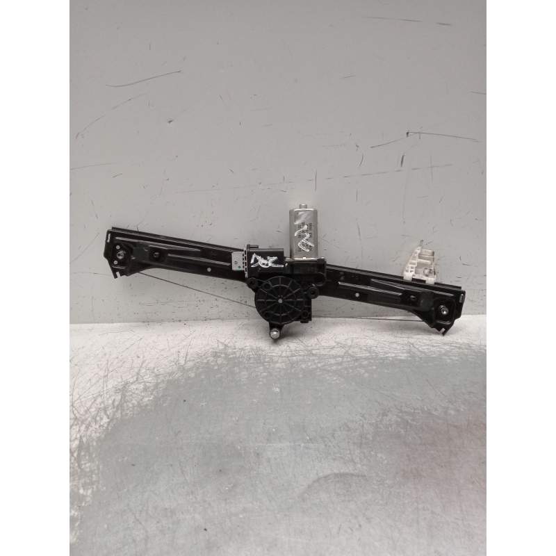 Recambio de elevalunas delantero izquierdo para fiat bravo ii (198_) 1.9 d multijet (198axc1b) referencia OEM IAM 3H1332C  