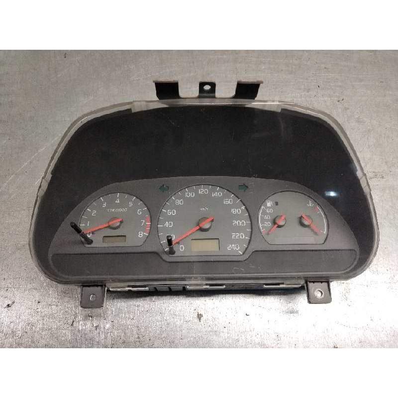 Recambio de cuadro instrumentos para volvo v40 familiar 1.8 16v cat referencia OEM IAM 30862230D OP0200023 