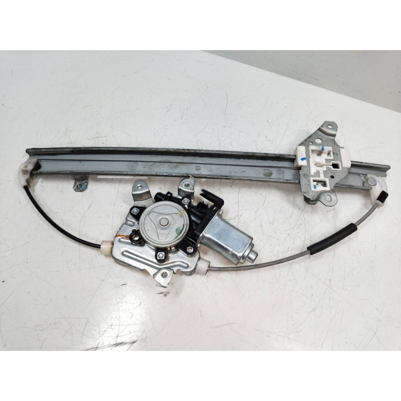 Recambio de elevalunas delantero derecho para nissan tiida (c11x/sc11x) visia referencia OEM IAM 807308991A A8843647D1 5P