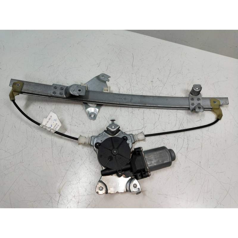 Recambio de elevalunas trasero izquierdo para nissan primera trav. (p12) 2.0 16v cat referencia OEM IAM 400601  5P