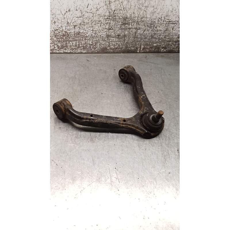 Recambio de brazo suspension superior delantero derecho para ssangyong kyron 2.0 xdi referencia OEM IAM  20XDI 2005