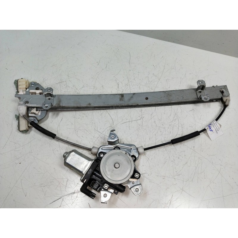 Recambio de elevalunas delantero derecho para nissan x-trail (t30) comfort referencia OEM IAM 807308991C 2174075A 5P