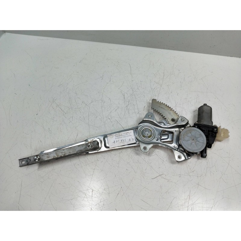 Recambio de elevalunas trasero izquierdo para nissan x-trail (t32) 360 referencia OEM IAM   5P