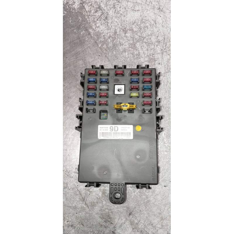 Recambio de caja reles / fusibles para chevrolet aveo ls referencia OEM IAM 95977258  