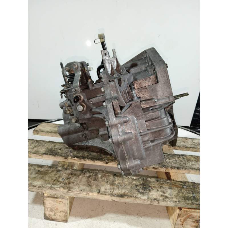 Recambio de caja cambios para renault megane ii berlina 3p confort authentique referencia OEM IAM ND0001 A166254 