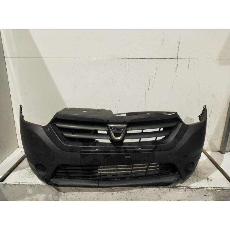 Recambio de paragolpes delantero para dacia dokker furgoneta/monovolumen 1.6 lpg referencia OEM IAM  VER FOTOS 2013