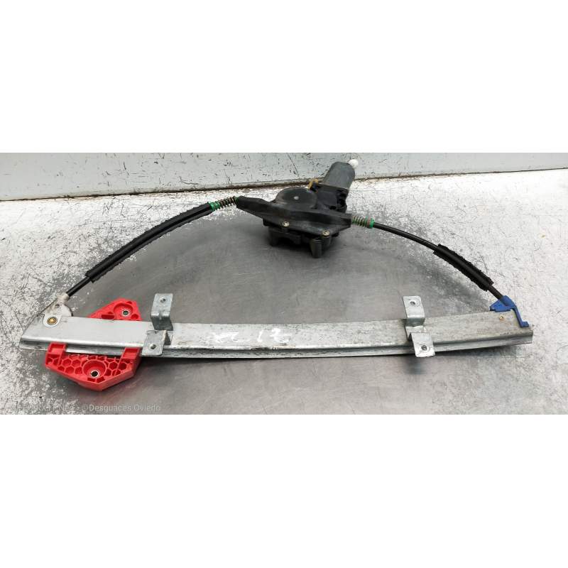 Recambio de elevalunas delantero izquierdo para ford mondeo berlina (gd) clx referencia OEM IAM 0130821792 5P 1997
