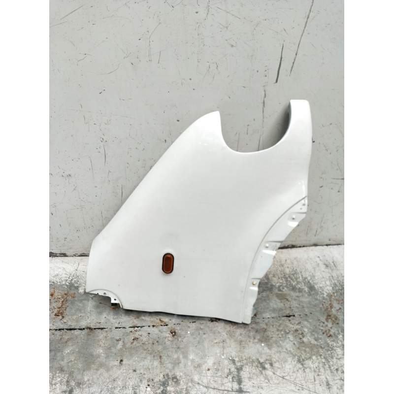 Recambio de aleta delantera derecha para renault master ii furgoneta (fd) 2.8 dti referencia OEM IAM   1998