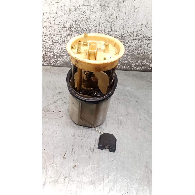 Recambio de bomba combustible para skoda rapid (nh3, nk3, nk6) 1.6 tdi referencia OEM IAM 6R0919050K A2C53437294 2012