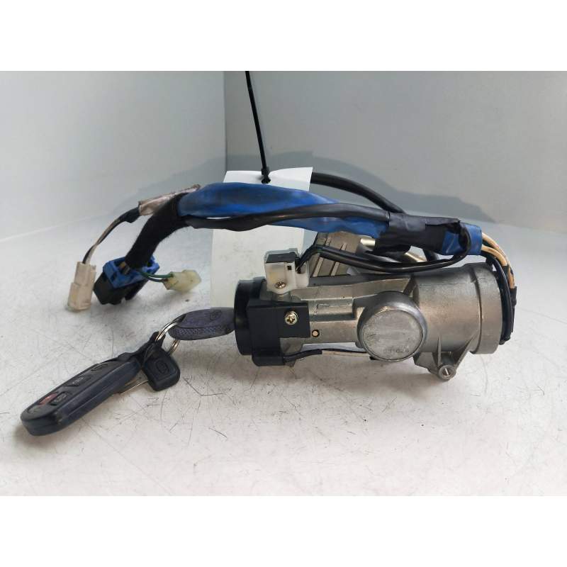 Recambio de conmutador de arranque para kia carnival ii 2.9 crdi lx referencia OEM IAM 47361B  2001