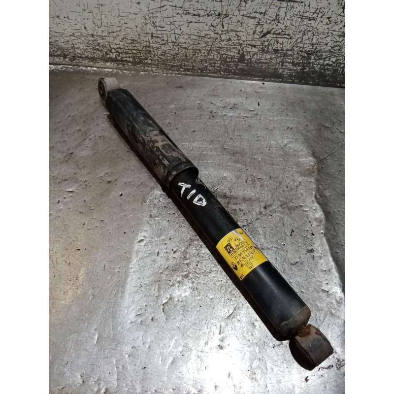 Recambio de amortiguador trasero derecho para renault master ii furgoneta (fd) 2.8 dti referencia OEM IAM 7700310740 28DTI 1998