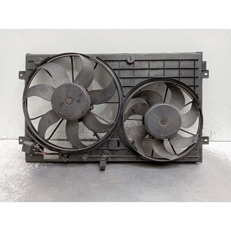 Recambio de electroventilador para volkswagen golf v berlina (1k1) referencia OEM IAM 1K0121207J 1355D300194 2003