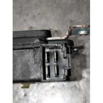 MOTOR CIERRE CENTRALIZADO DELANTERO IZQUIERDO 957304A050 4P 2003