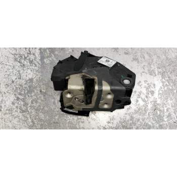 MOTOR CIERRE CENTRALIZADO TRASERO DERECHO BM5AA26412AG 5P 2014