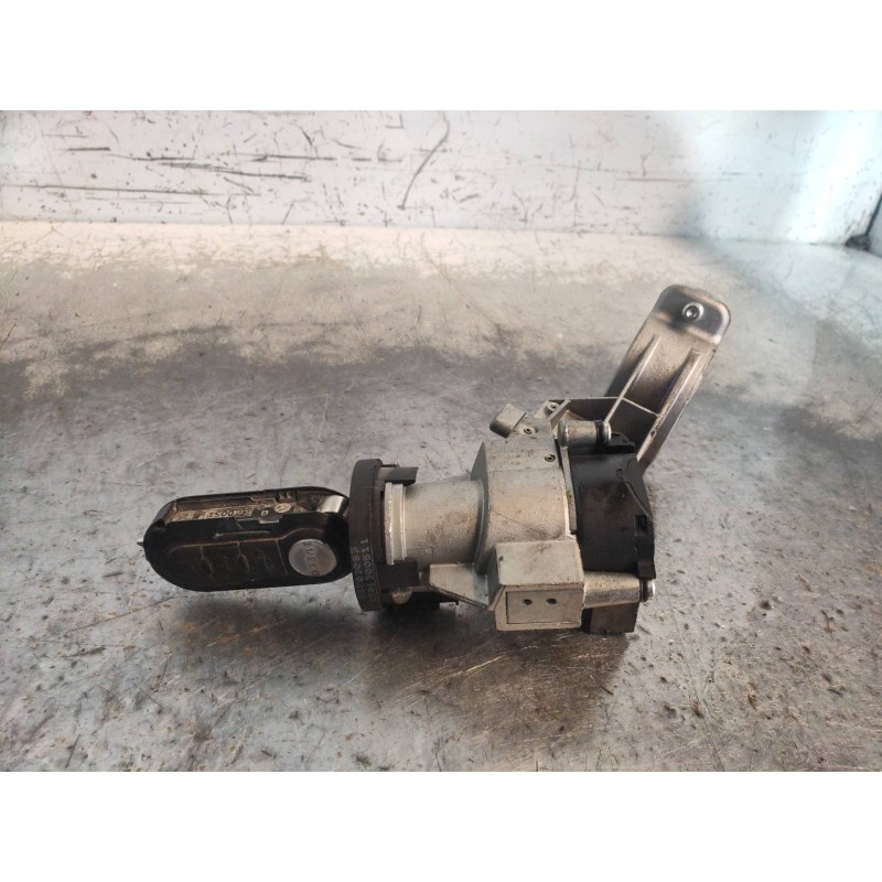 Recambio de conmutador de arranque para iveco daily furgón 2.3 diesel cat referencia OEM IAM 05801364057 01098401 