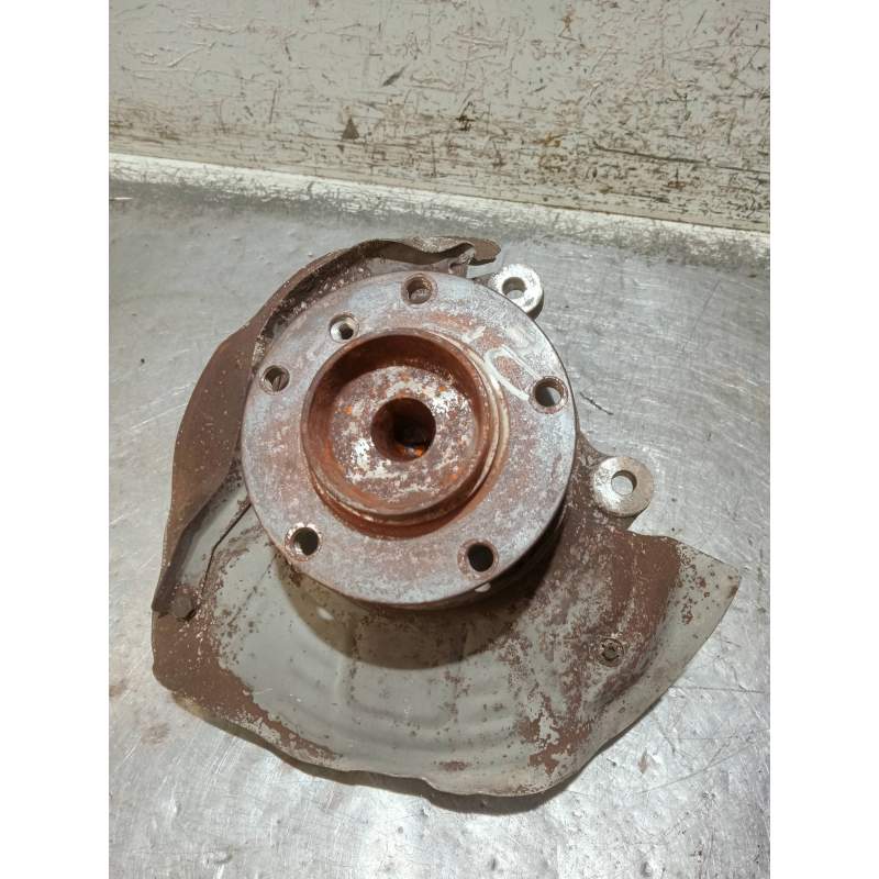 Recambio de mangueta delantera izquierda para bmw 5 (e39) 530 d referencia OEM IAM   