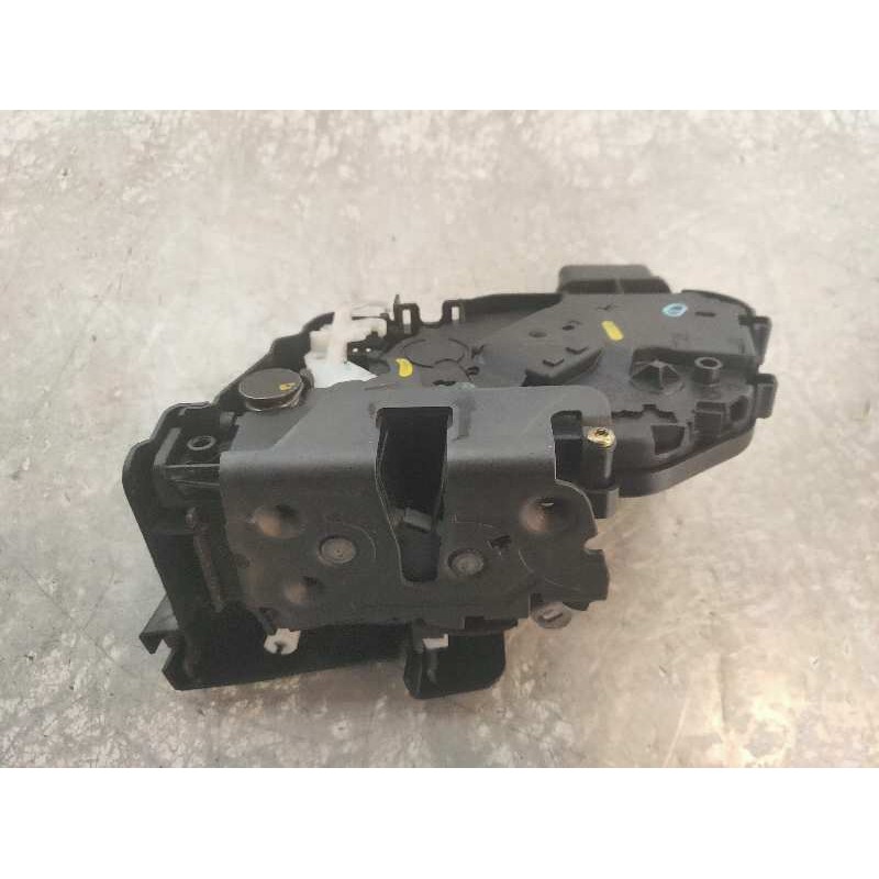 Recambio de motor cierre centralizado delantero izquierdo para volvo s40 berlina 1.6 d kinetic referencia OEM IAM 30753658  